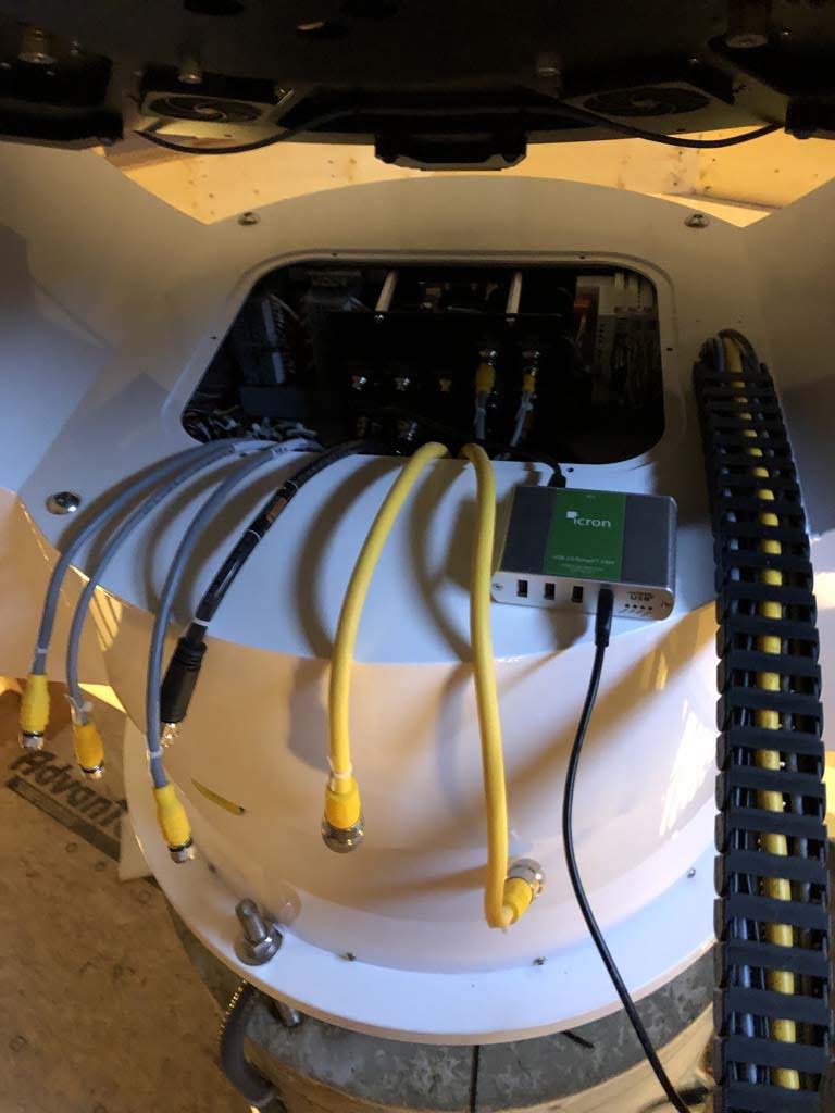 Wires to be connected at the mount